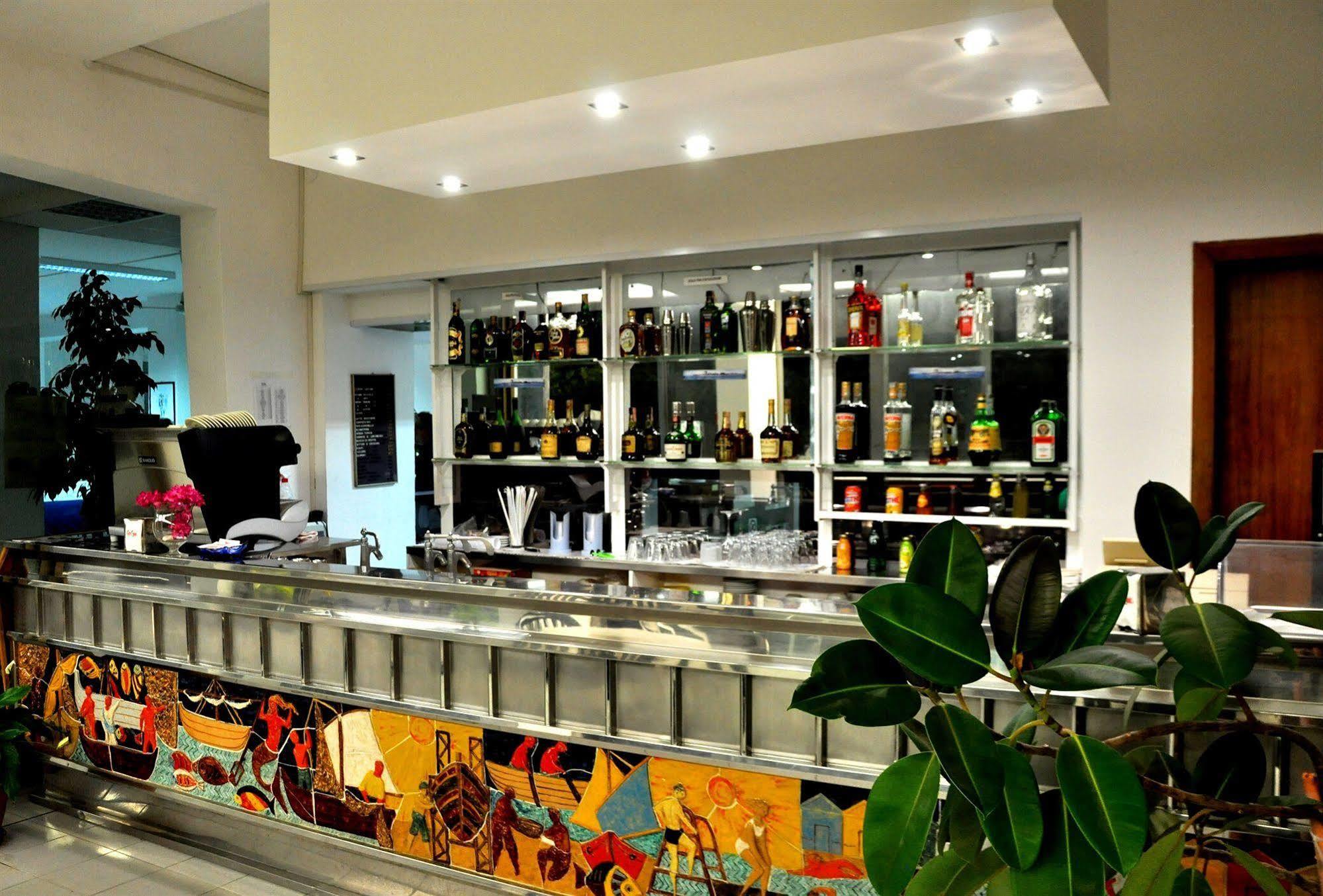 Albergo Riviera Spineta Battipaglia Exterior foto