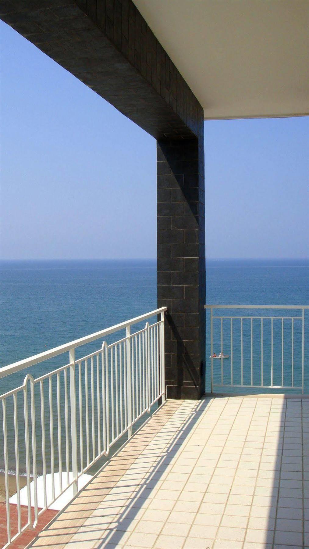 Albergo Riviera Spineta Battipaglia Exterior foto